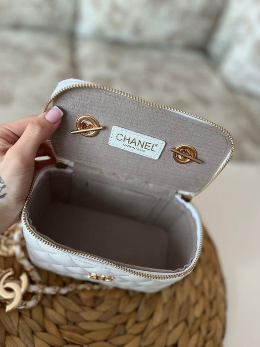 Различни модели чанти