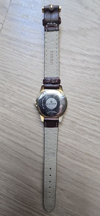 Часовник Edox Les Vauberts - кварцов