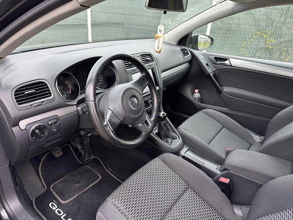 VW Golf 6, 2010, 1.6 benzina + GPL, Coupe, întreținut