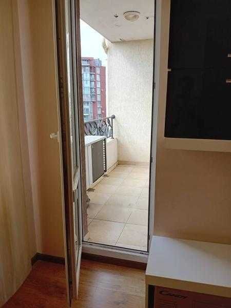 Дава се под наем Двустаен апартамент в Бургас, Зорница - 60 кв.м за 612 € - Снимка #3