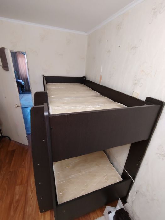 Продам кровать детскую