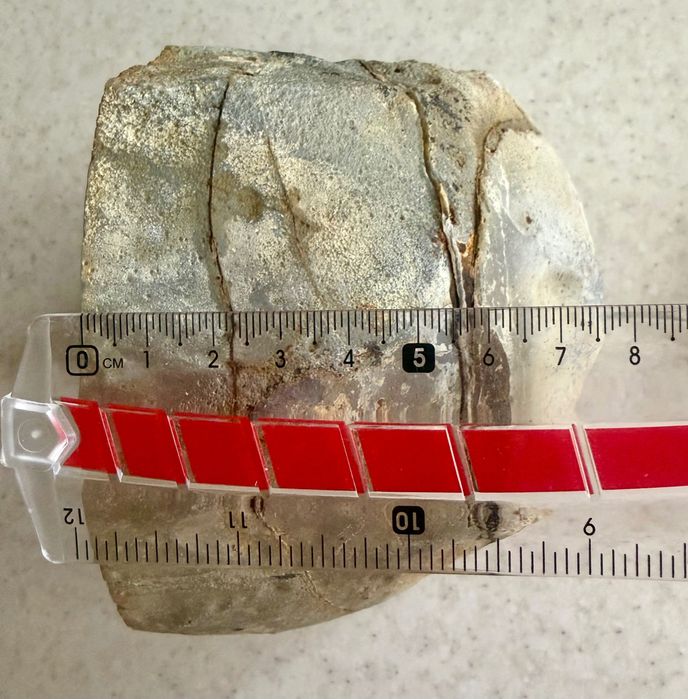 Естествена геода от ахат с кристална друза