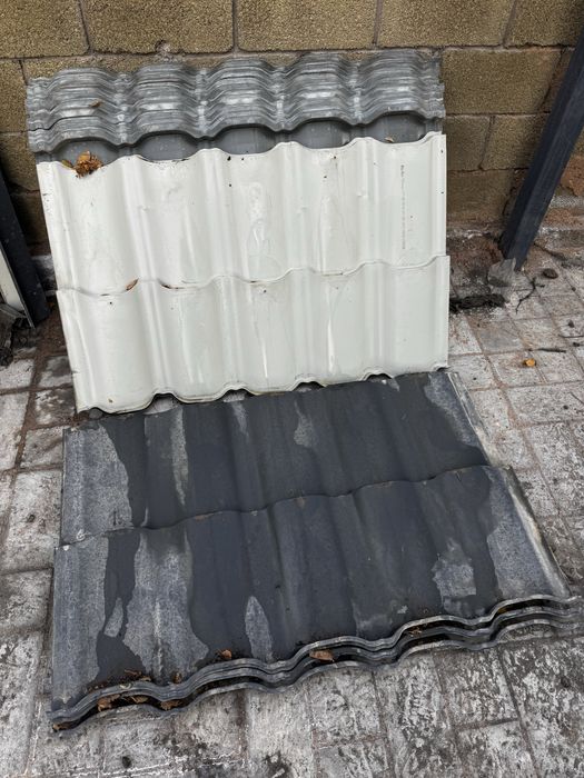 Продам б/у металлочерепицу Венеция