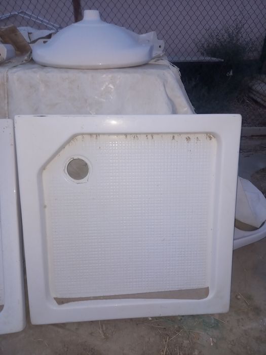 Тумбочки и  раковины