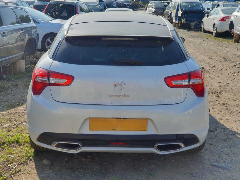Dezmembrez Citroen DS5 1.6 HDI 2013