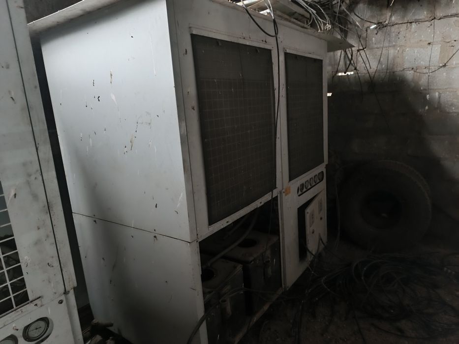 Продам Чиллер промышленный