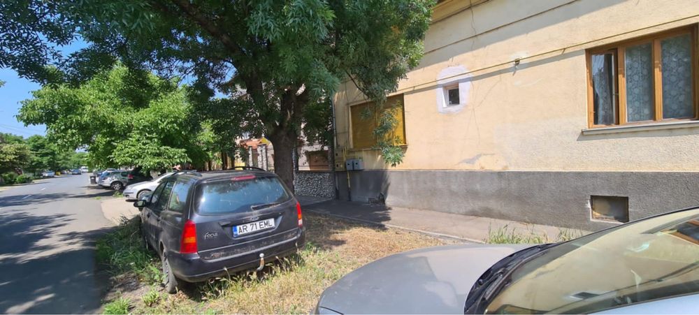 Vand apartament central