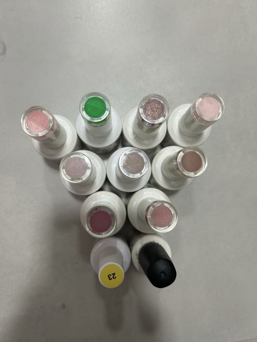 Гел лакове Блускай