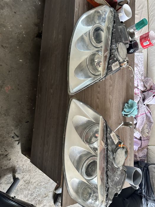 Продам фары Туарег 1 дорест