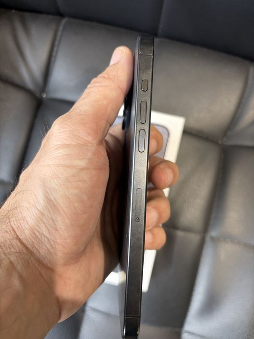 Продам iphone 15 pro max