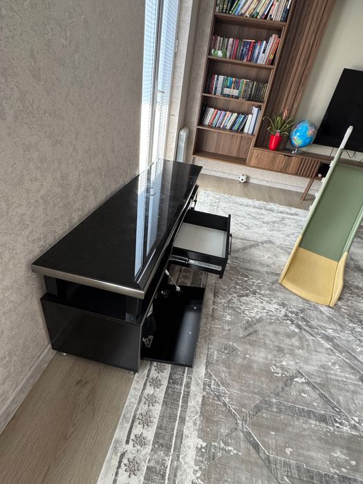 tv tumba podstavka