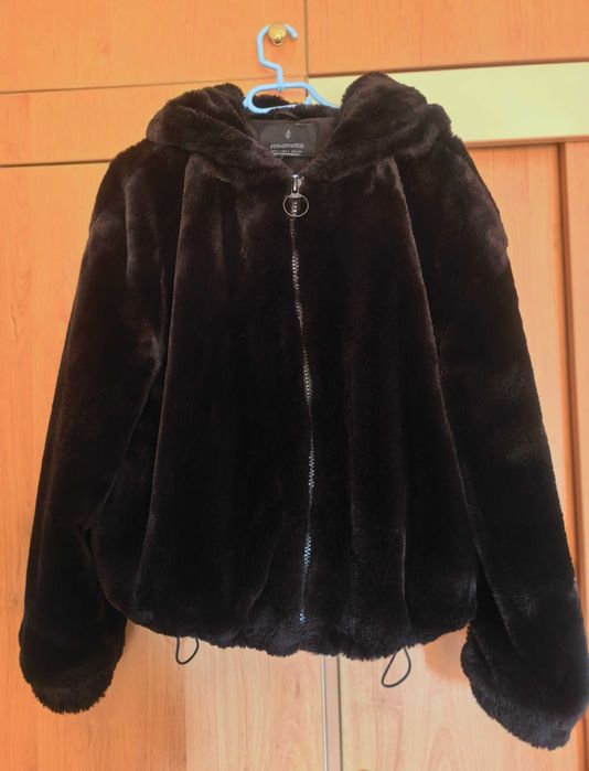 Продавам яке пухено.