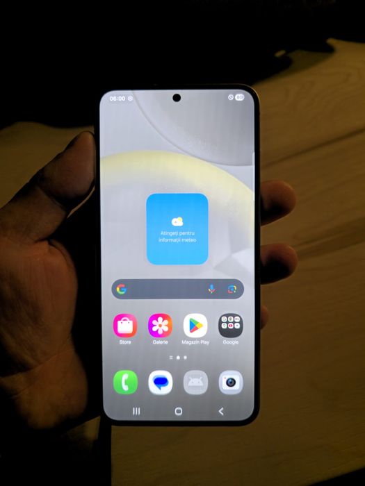 Vand samsung galaxy s24 128 gb impecabil