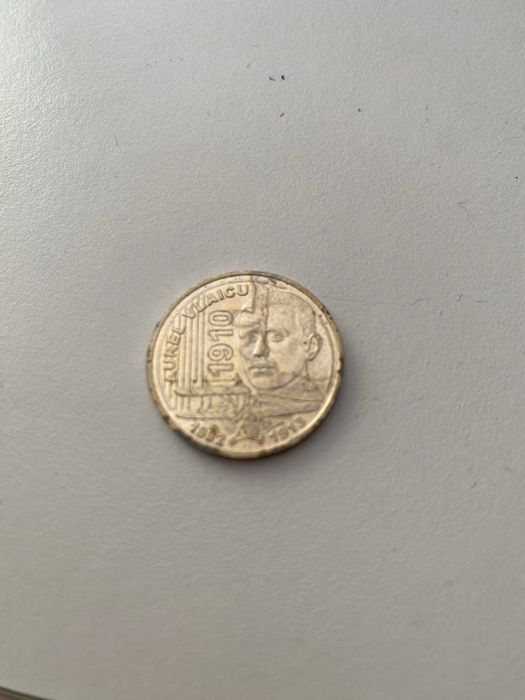 Vand mineda 50 de bani Aurel Vlaicu