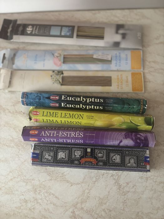 Suport + betisoare parfumate !