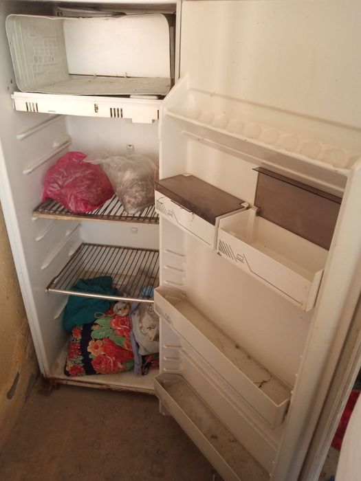 Холодильник рабочий