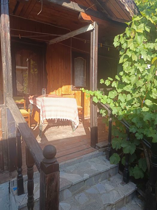 Отдава ресторант под наем