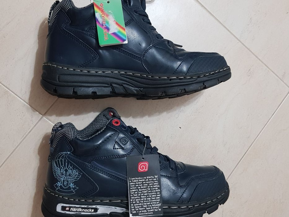 Чисто нови мъжки боти