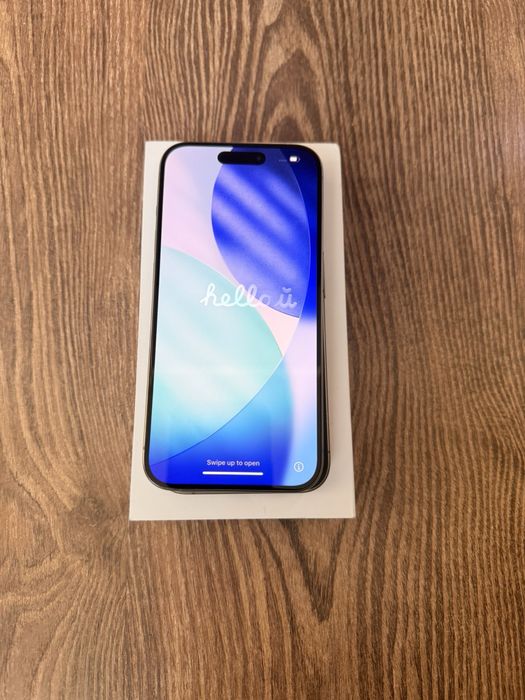 iPhone 15 Pro 256 GB Natural Titanium