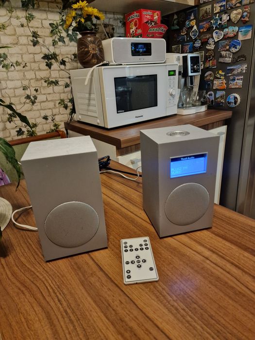 Tivoli audio model 10plus,radio stereo de inalta calitate
