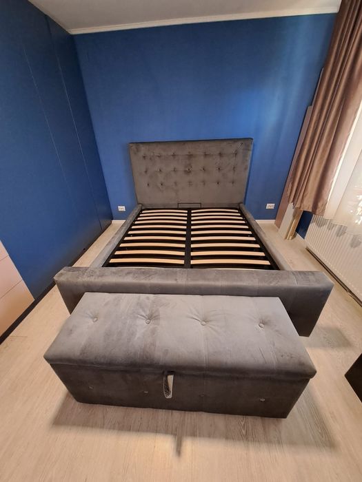 Pat tapițat cu spațiu de depozitare și garanție de la 1350 lei