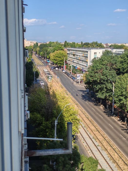 3 camere | 87 mp | 2 balcoane | Șos. Alexandriei | Sector 5 | 720 €