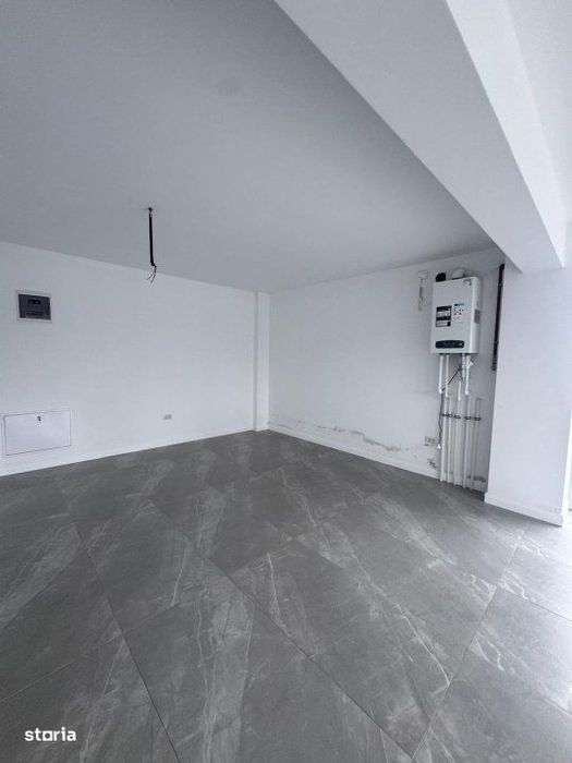 Spatiu comercial, cladire noua , finisat