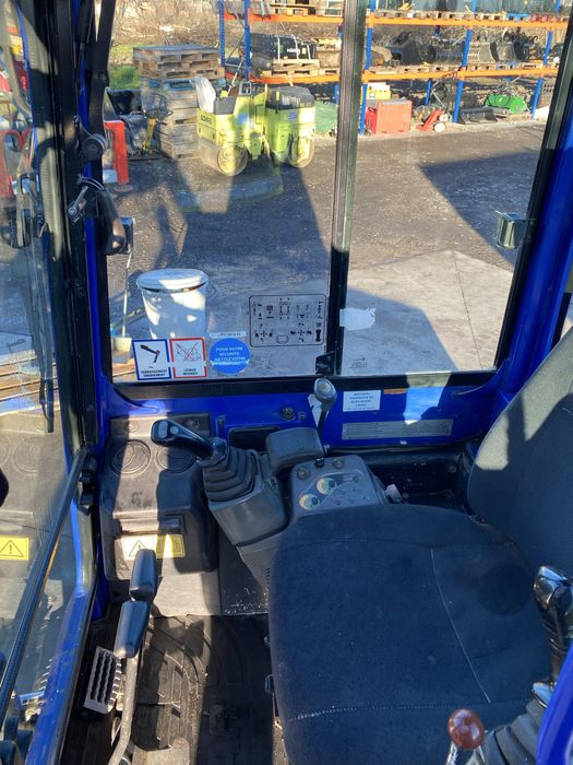 Багер Yanmar VIO25-4 2014  2.8 Тона 4 Кофи!!!