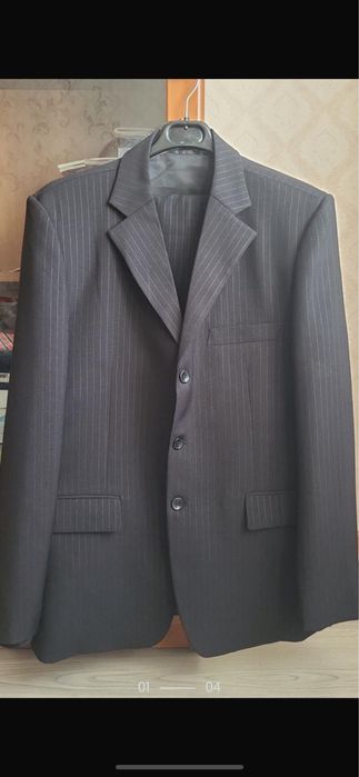 Костюмы мужские