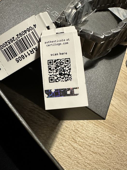 Часовник Emporio Armani