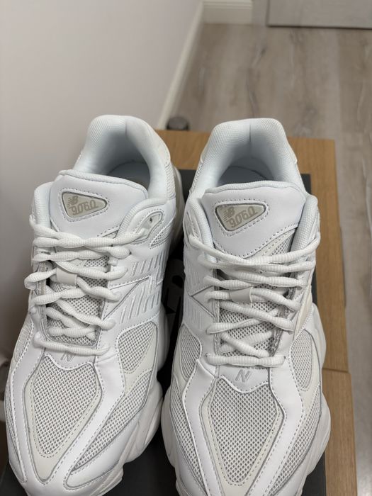 New Balance triple white