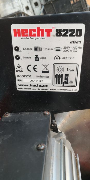 Циркуляр за трупи HECHT 8220