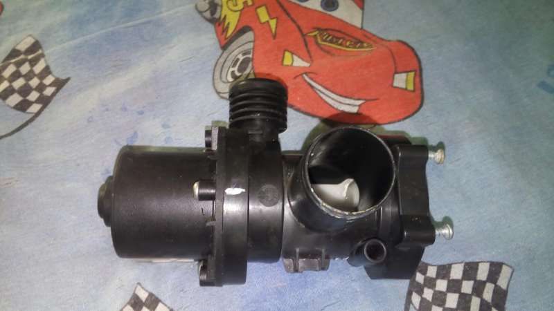 водна помпа за пералня