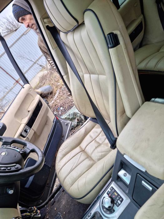 Dezmembrez piese Range Rover Vogue L322 3.6 3.0 diesel GARANTIE 1 AN