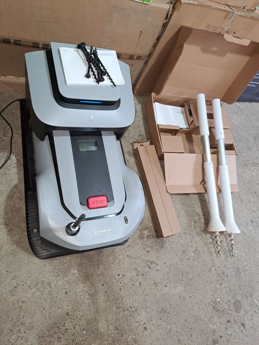 Robot de tuns iarba Ecovast