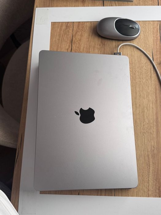 MacBook Air m2 Apple