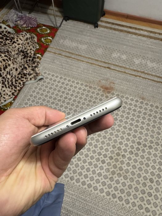 Продам айфон 11 за 80000