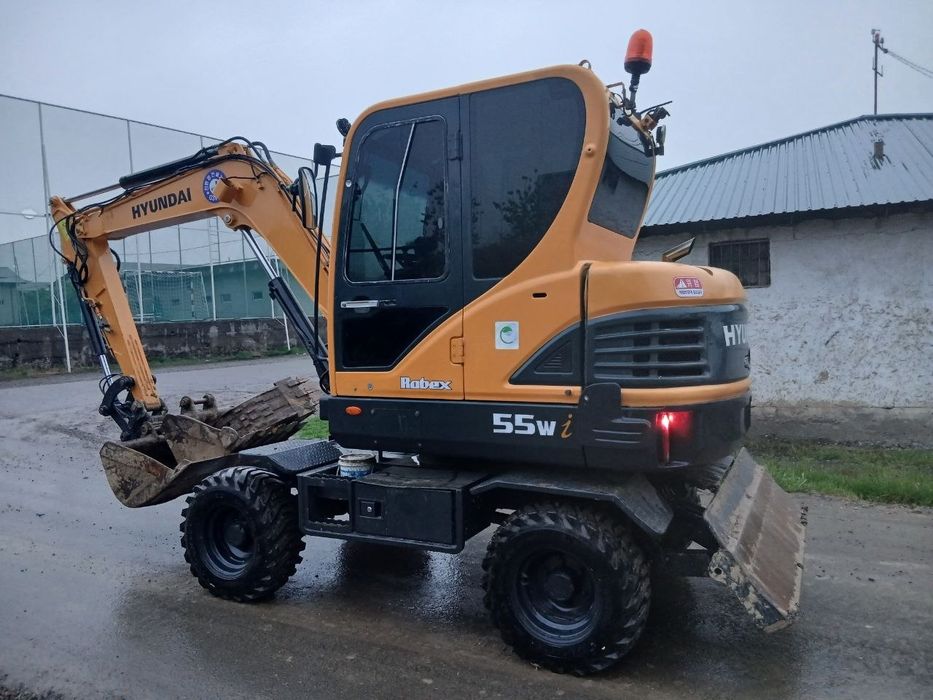 Ekskvator hyundai 55 w