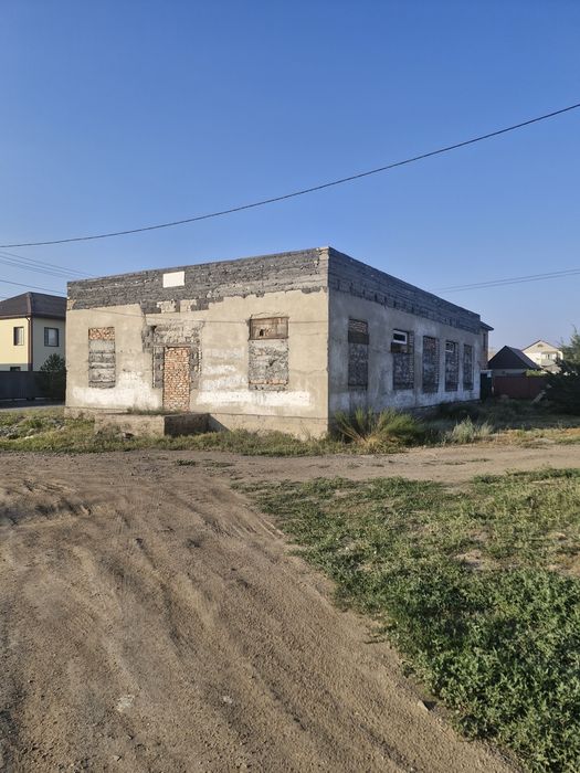 Сдам в аренду помещение 240м2