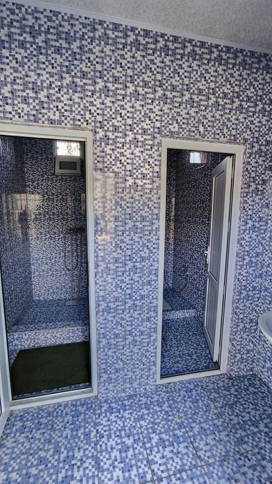 Продаётся коммерческое помещение с выездом на проспект КУНАЕВА- 1000м²