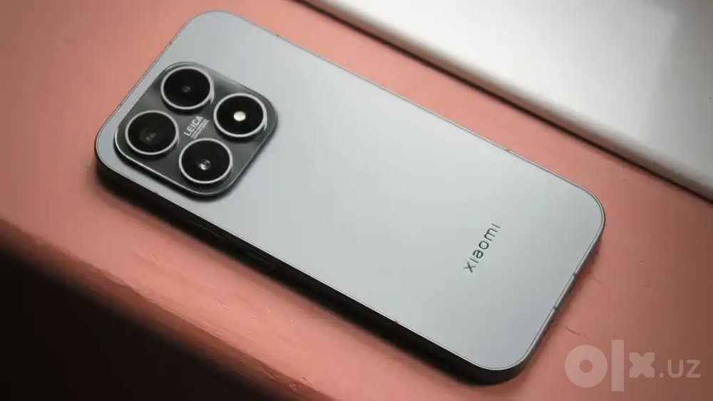 Xiaomi 17 (12x256) почти новый