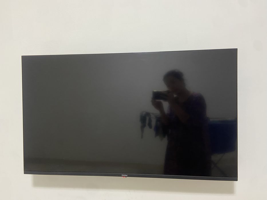 продам телевизор новый