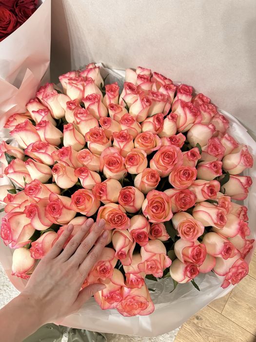 101 роза огромный букет