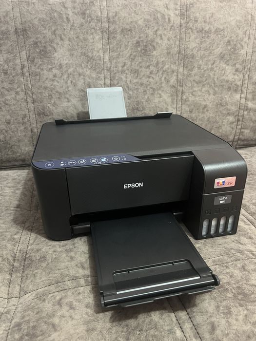 Принтер/МФУ Epson EcoTank L3251 / Wi-Fi