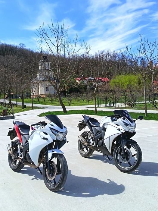 Vand honda Cbr125R oferim transport contracost
