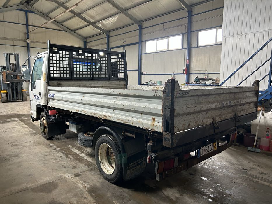 Isuzu NPR/ Basculabil pe cutie/128.000km reali/Recent adus