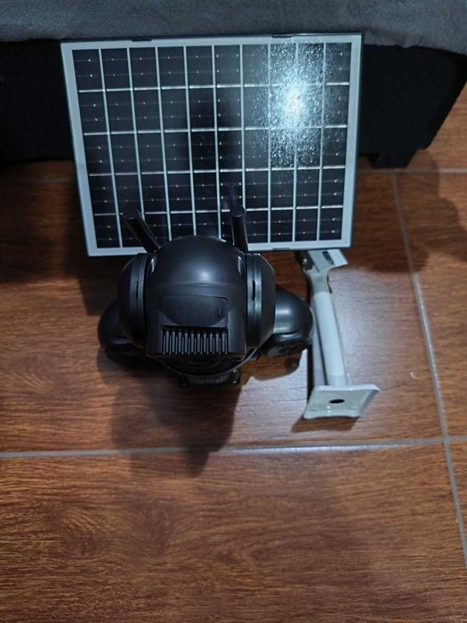 Camera crocodil supraveghere