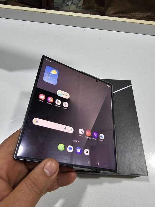 Samsung Z fold 7
