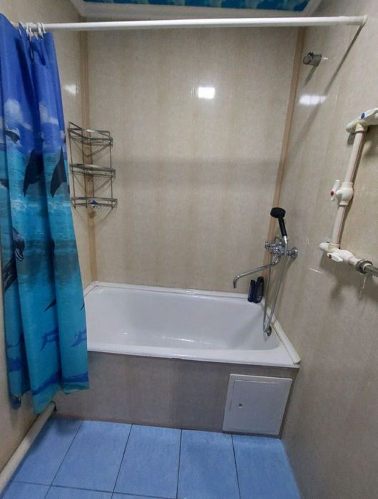 Сдаётся 2-ком квартира 6 этаж с 9-ти этажн дома 62 кв.м. Компас Куйлик