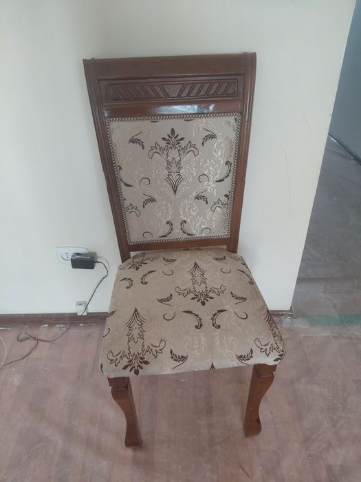 Продам стулья состояние отличное